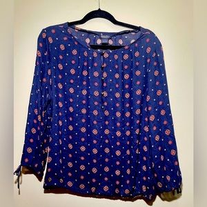 LUCKY BRAND Women’s BOHO Style Navy Blue Blouse Soft and lightweight SIZE LARGE